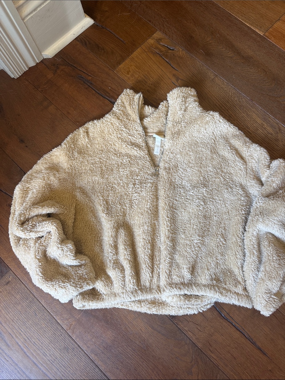 H&M Cozy Cream Sherpa Zip-Front Women's Sweater